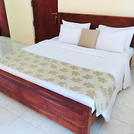 Siluni'S Villa Anuradhapura Room photo