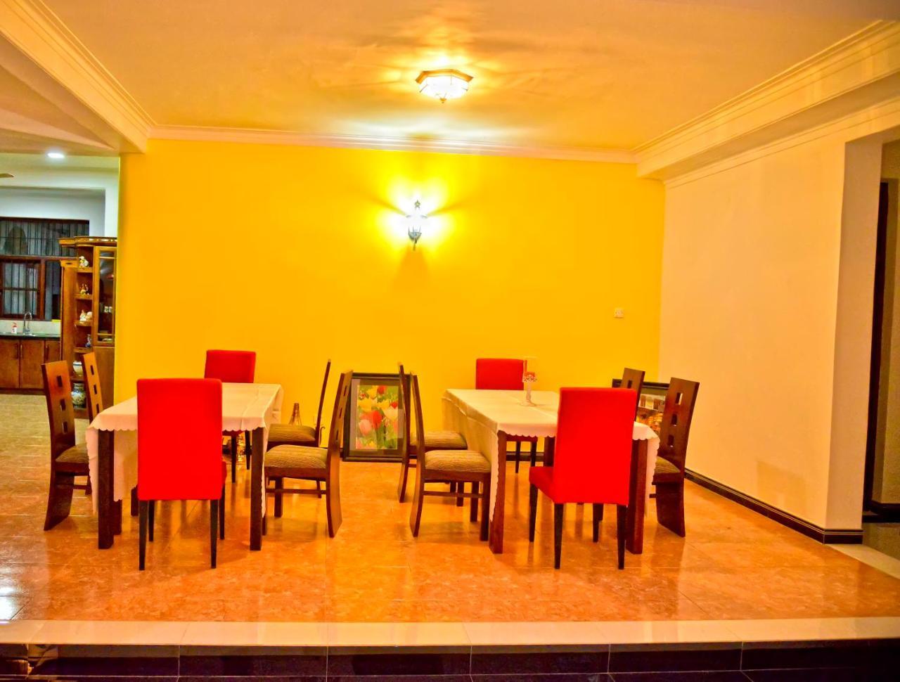 Siluni'S Villa Anuradhapura Exterior photo